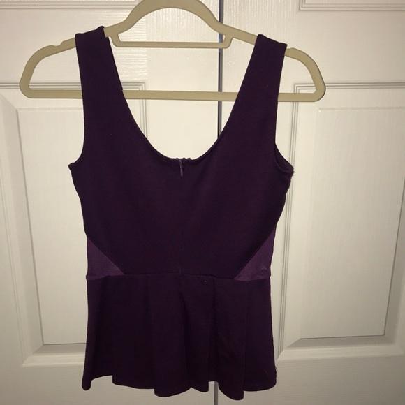 Top - Picture 2 of 2